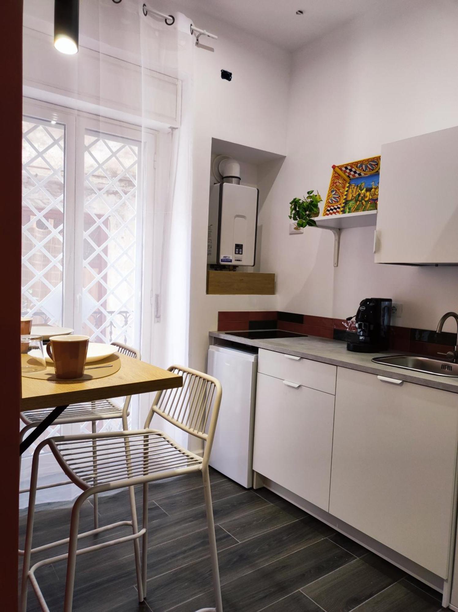 Donna Oliva Guest House Palermo Kültér fotó